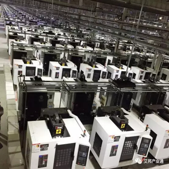 瓦力游戏精机6万台钻攻机